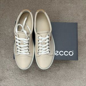 ECCO Soft 7 Women’s Sneakers size 39/8.5